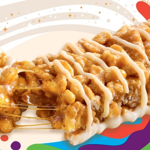 Reese's Puffs Cinnamon Toast Crunch Cereal Treat Bars Variety Pack, 28 ct - Image 2